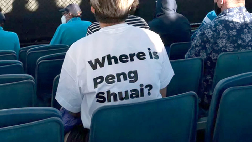 Tennis fans wearing these shirts were told to take them off at the Australian Open. Photo via Twitter 