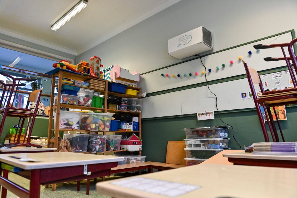 Thumbnail for ‘Face-palm error’: SA school air purifier advice confusion