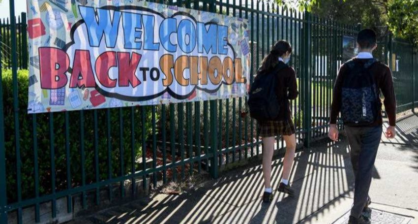 Thumbnail for SA records six COVID deaths as school students set to begin term one