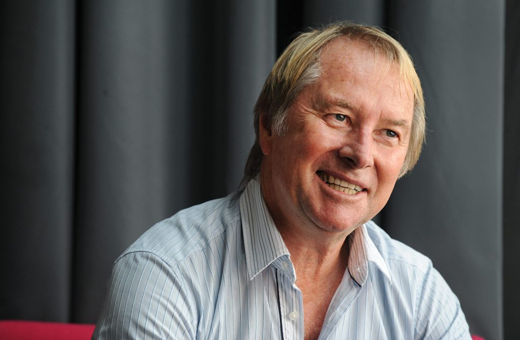 Photo: AAP/Dave Hunt