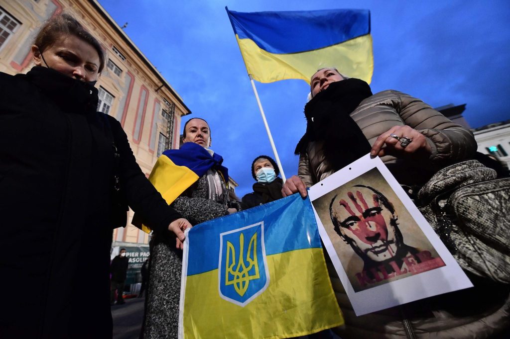 Thumbnail for Ukrainians flee Russian invasion