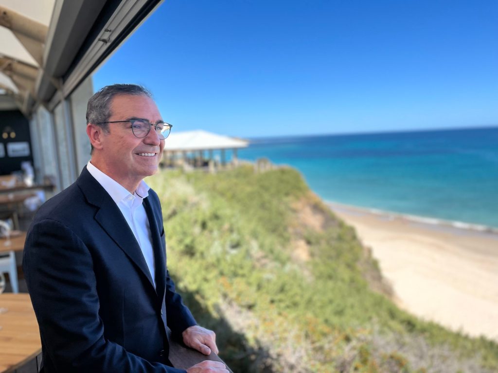 Steven Marshall campaigning in Mawson today. Photo: Tom Richardson / InDaily