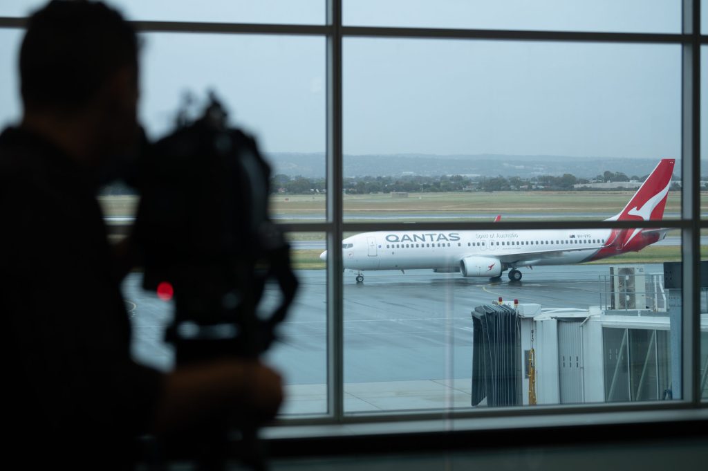Thumbnail for Travel warning as Adelaide Airport braces for holiday rush