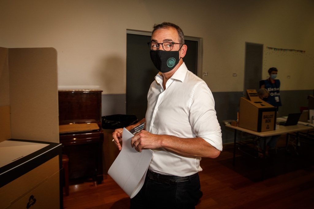 Former premier Steven Marshall voting on Saturday. Photo: Matt Turner/AAP