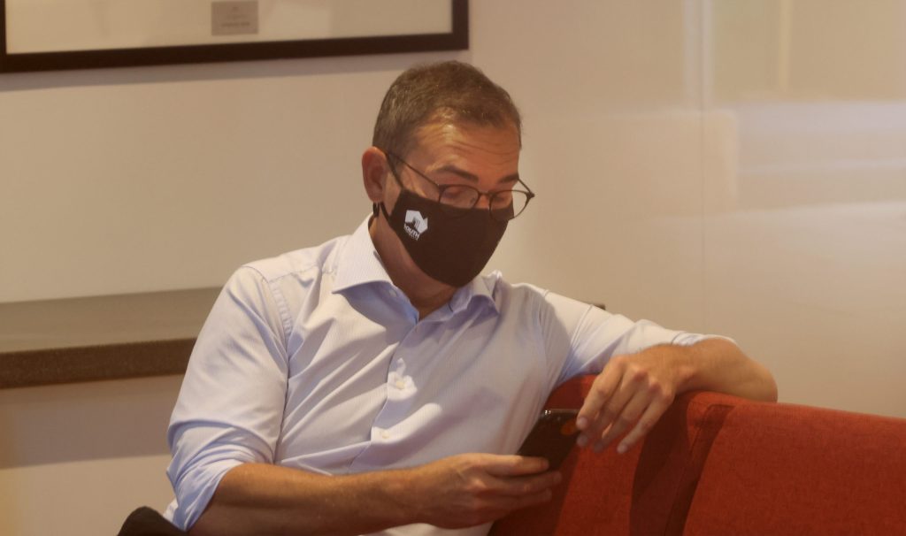 Premier Steven Marshall awaiting a radio interview this morning. Photo: Tony Lewis/InDaily