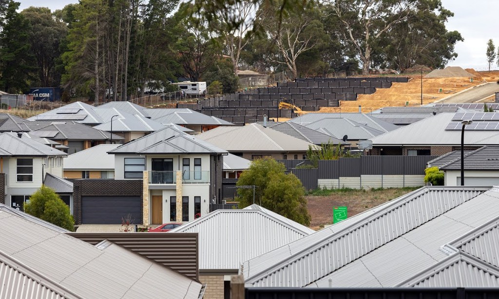 Thumbnail for Plunging house values break 40-year record