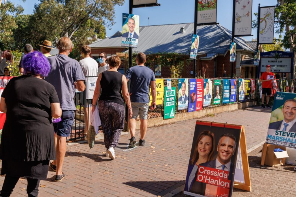 Thumbnail for COVID prompts blowout in SA poll wait times, non-voters