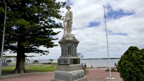 Port Broughton War Memorial.