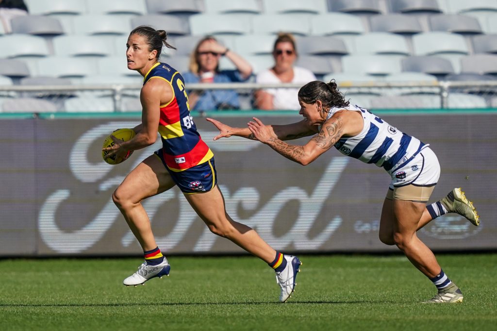 Thumbnail for Another Crow flies to Port in AFLW