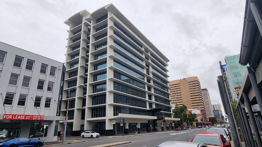 The commercial office tower at 81 Flinders Street has welcomed accounting firm Perks as a new tenant. Photo: Thomas Kelsall/InDaily