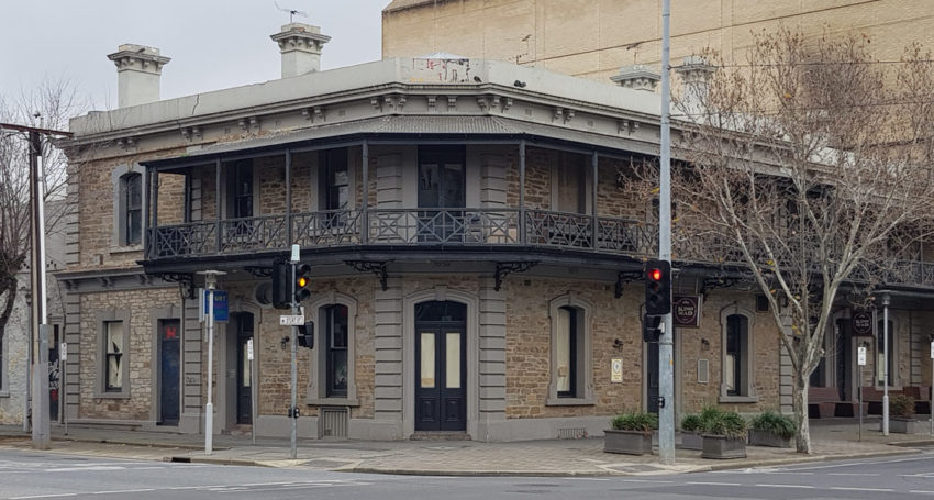 The King's Head Hotel on King William Street in 2020.