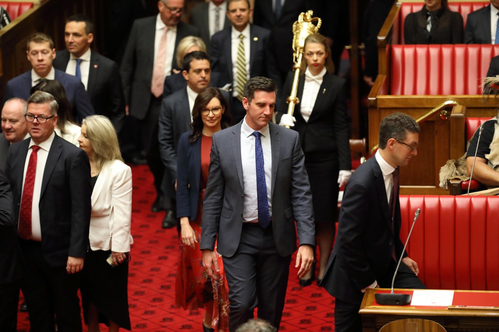 Thumbnail for Richardson: Should the Liberals split to save themselves?