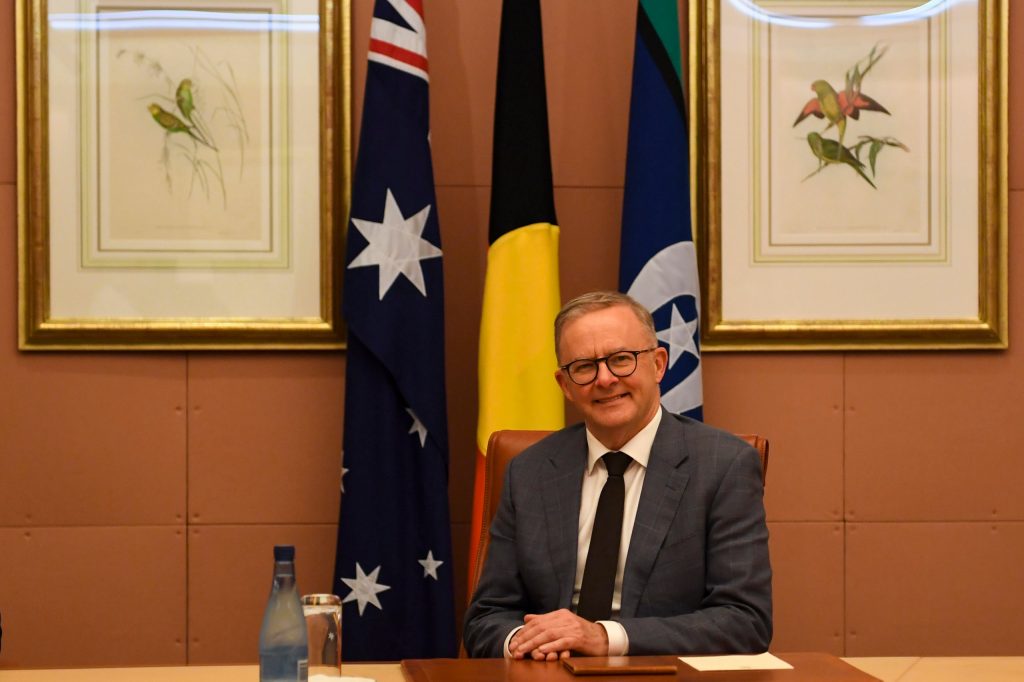 Thumbnail for Labor wins majority government, cabinet to be sworn in