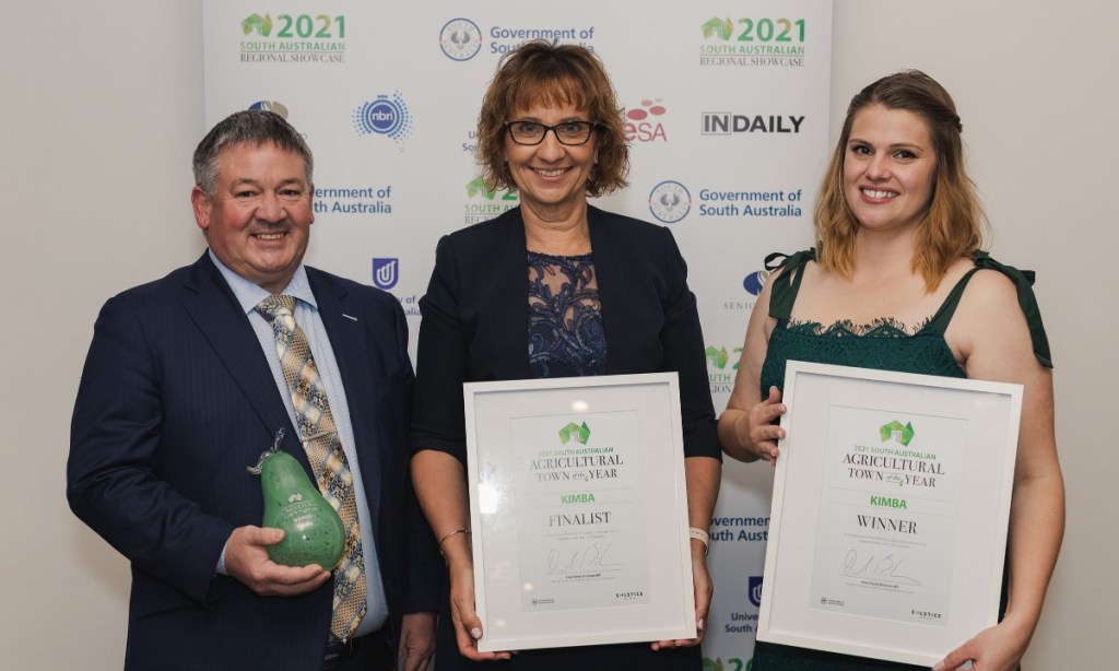 Last year's winning town was Kimba, with Mayor Dean Johnson (left) saying the town's fighting spirit shone through.