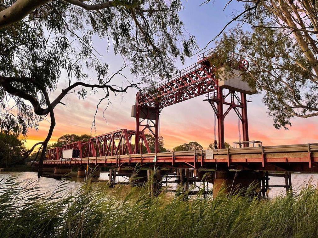 The Paringa Bridge in the newly awarded Top Tourism Town of Renmark.
