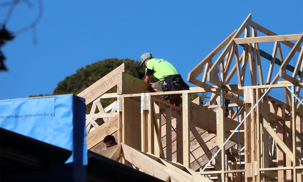 Thumbnail for Labor’s “same job, same pay” policy is unfair: business