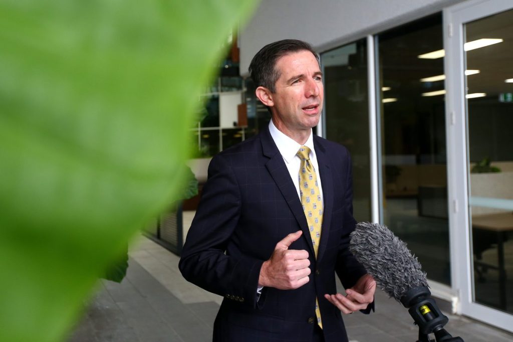 Thumbnail for Liberal brawl over call to ‘rejoice’ in defeat of moderate MPs