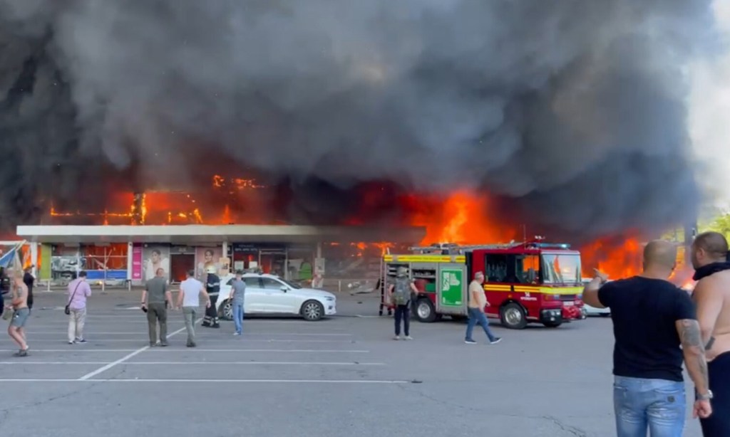 Thumbnail for Dozens still missing in mall after Russian missile strike
