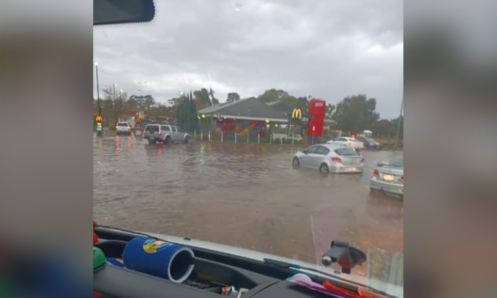 Thumbnail for Port Augusta mops up after big downpour