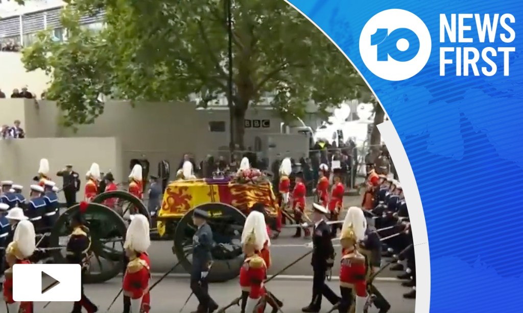 Thumbnail for VIDEO: London streets fill for Queen’s funeral