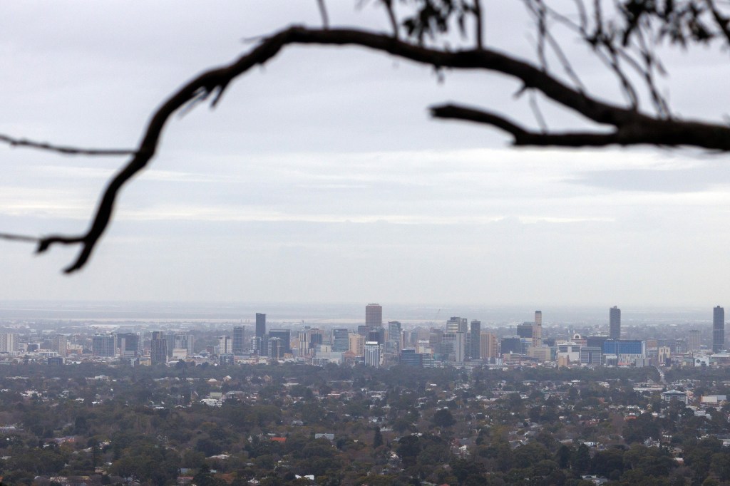 Thumbnail for Damaging wind warning for Adelaide
