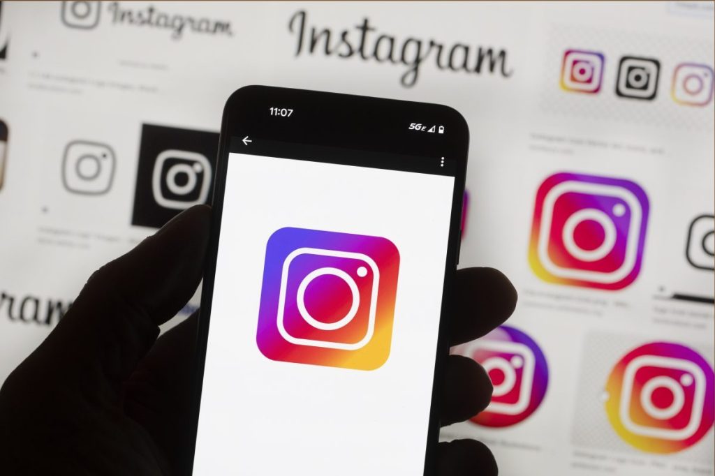 Thumbnail for Instagram influencer fined $300,000 for abusing rival