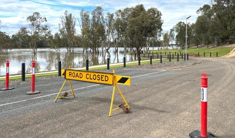 Thumbnail for Flood alerts after heavy rains hit Riverland, Mid North