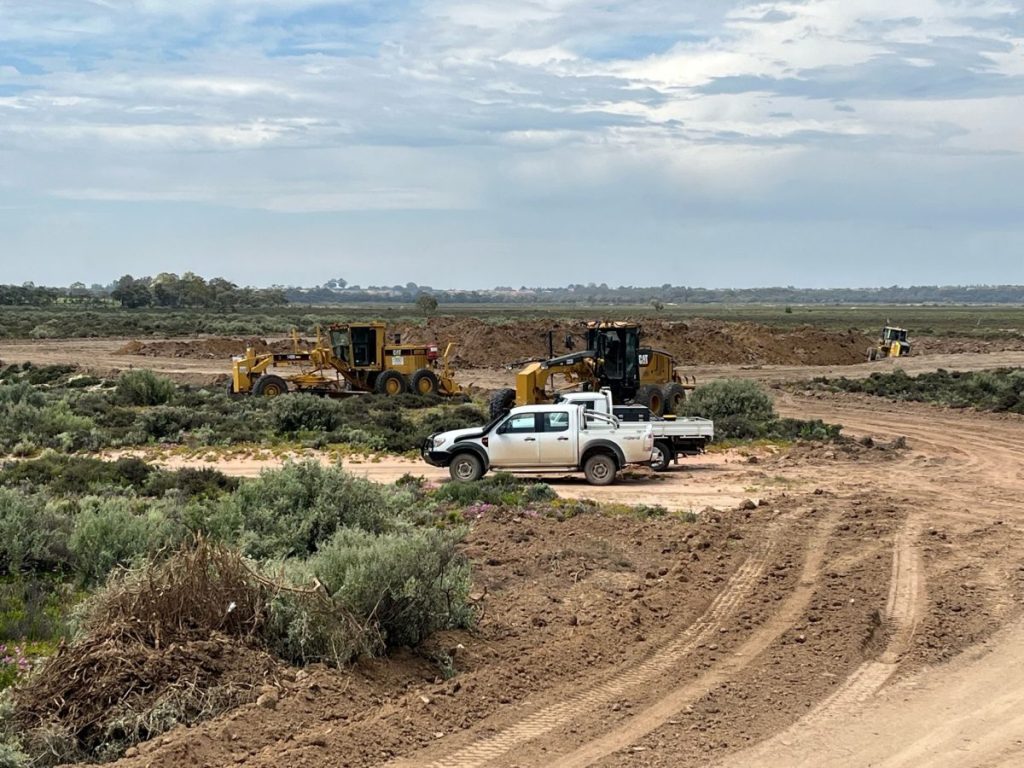 Thumbnail for Riverland prepares for more flooding after huge downpour
