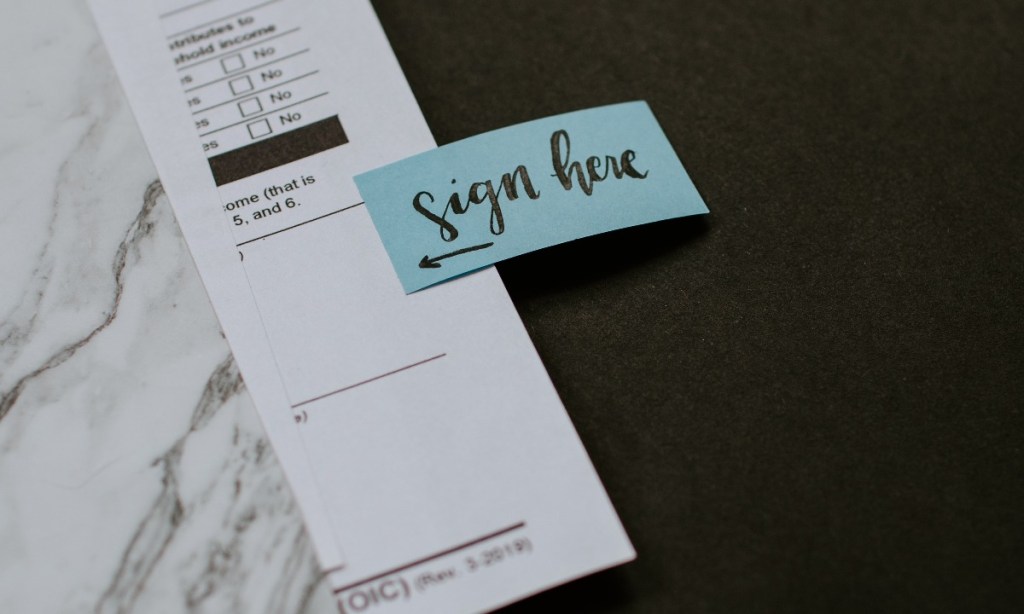 Thumbnail for Employees vs Contractors: How to define the difference