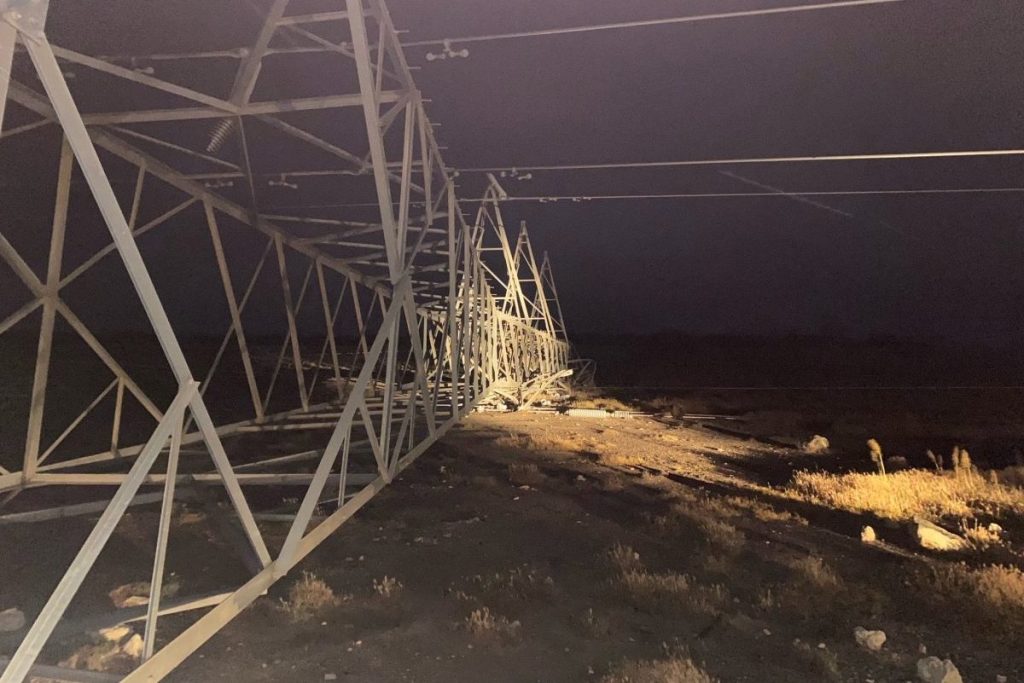 Thumbnail for SA-Vic interconnector repairs delayed after more severe weather