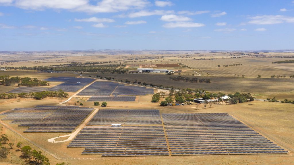 Thumbnail for Mannum sunshine powers solar farm growth