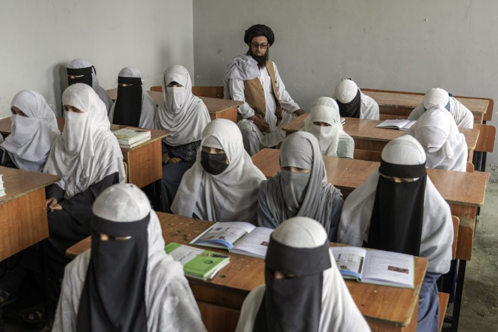 Thumbnail for Taliban shuts Afghan women out of universities