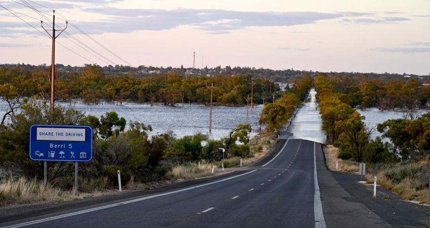 Thumbnail for River Murray flood disaster banks on new philanthropic fund