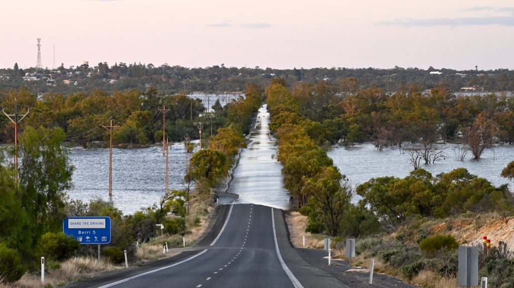Thumbnail for More than 1100 SA properties flooded, thousands more to come