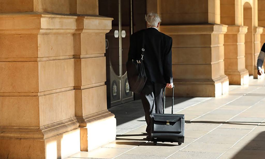 Thumbnail for Rule change allows government lawyers to resume pro bono work