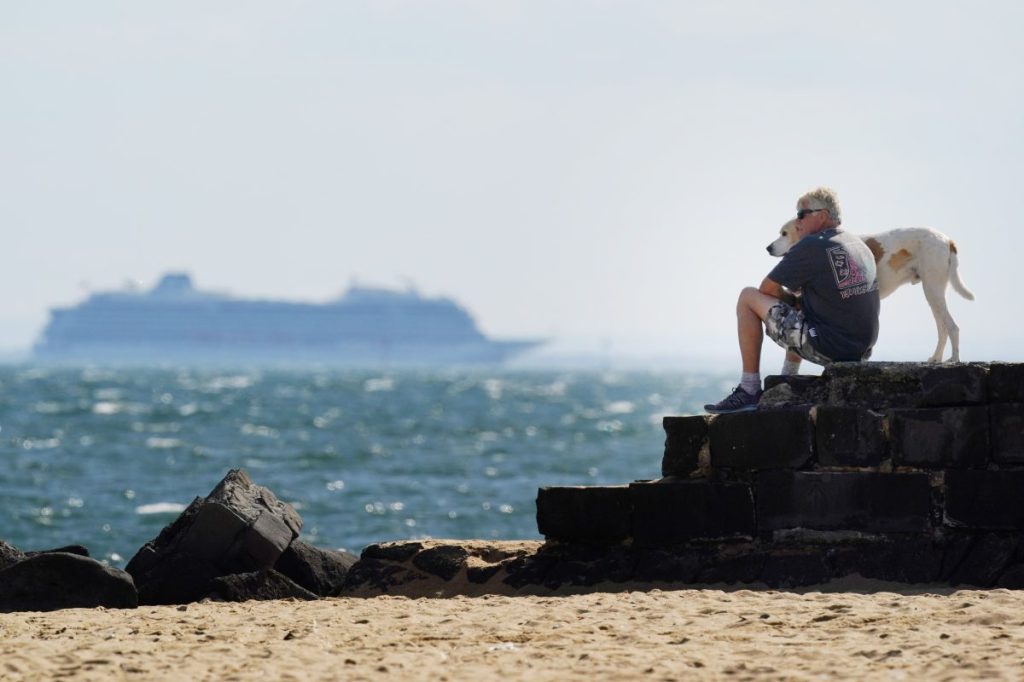 Thumbnail for Cruise ship passengers stranded off Adelaide’s south coast