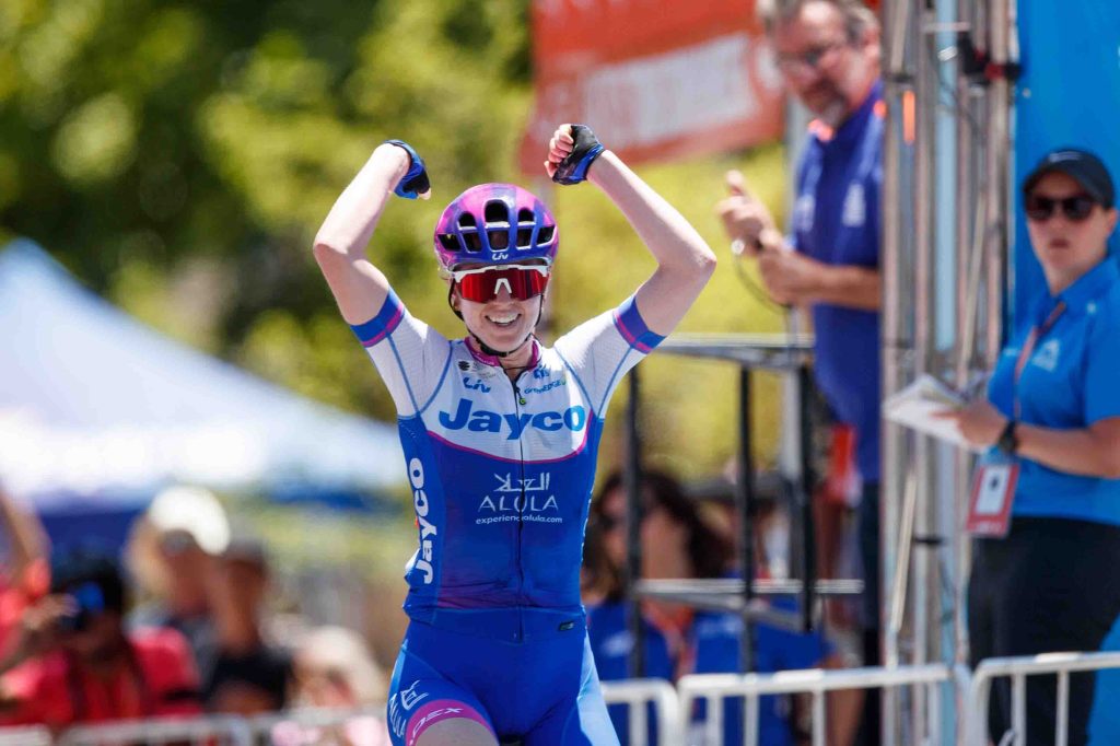 Thumbnail for Australian takes TDU lead after Adelaide Hills win