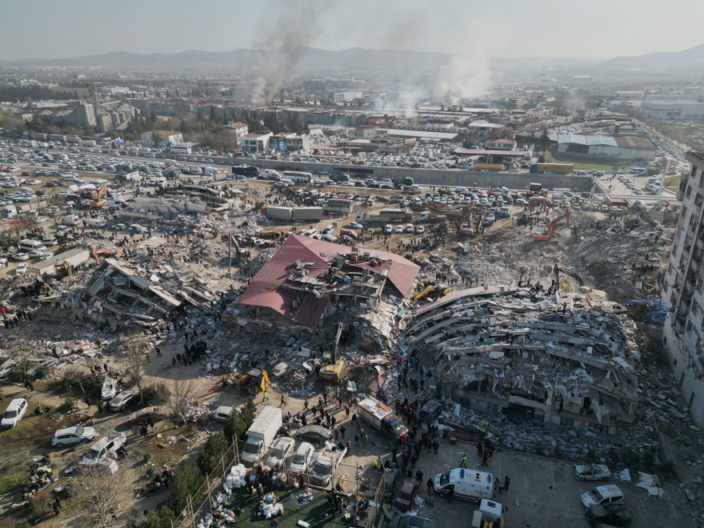 Thumbnail for Earthquake death toll passes 20,000