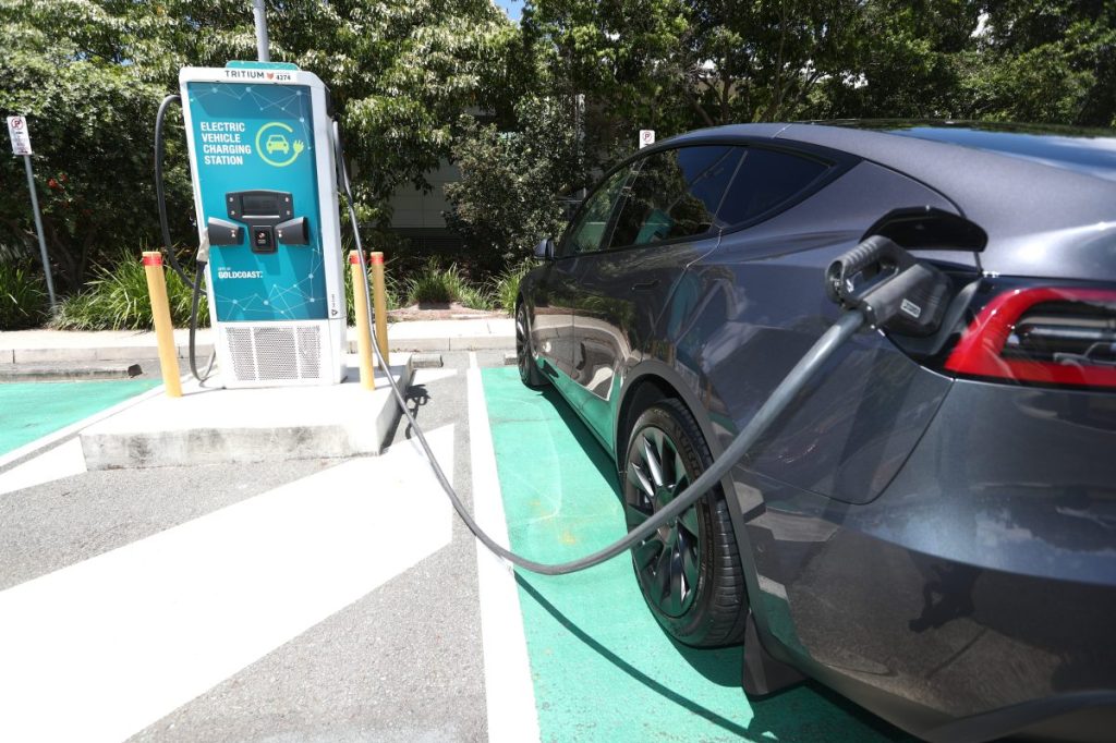 Thumbnail for SA rollout for electric car charging network
