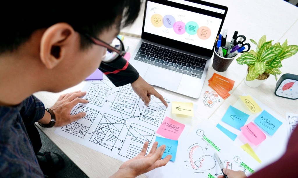 Thumbnail for Six simple steps to happier customers