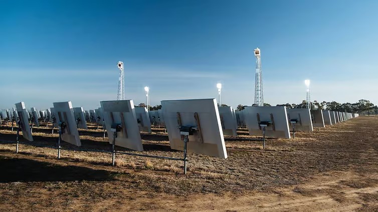 Thumbnail for $65m grant for Pt Augusta solar thermal project – but will it work?