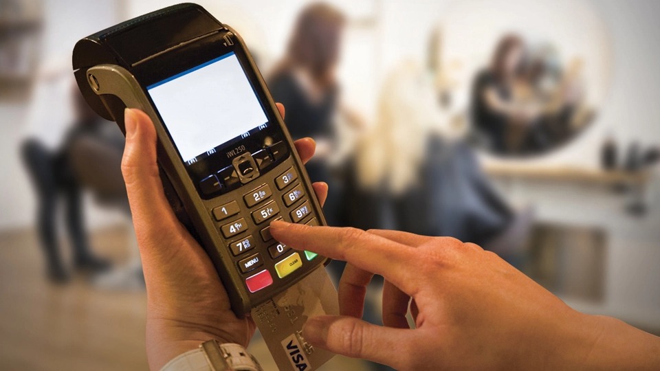 Thumbnail for Australians among lowest users of cash in the world, report finds