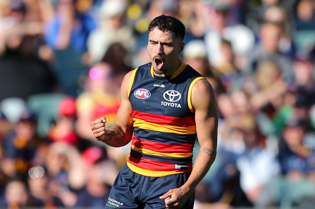 Thumbnail for Crows blast online racist troll after Rankine abuse