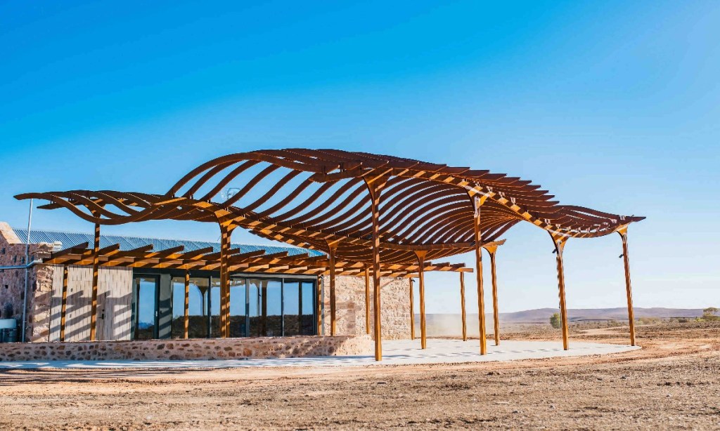 The Nilpena Ediacara National Park visitor centre was designed by Hosking Willis Architects. Photo Jenai Photography 