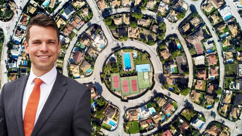 Thumbnail for Australian cities must change to move forward