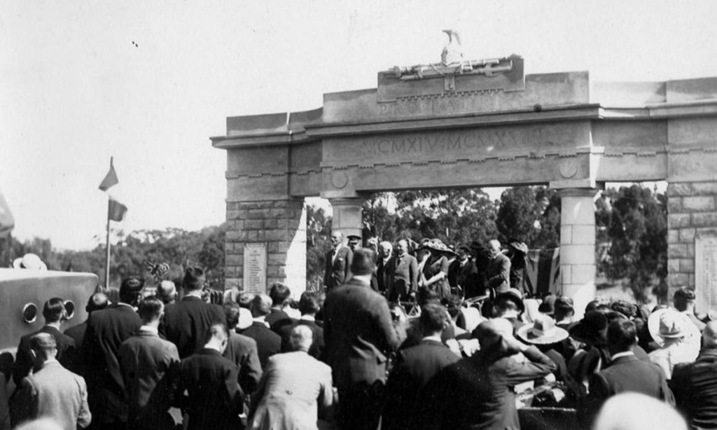 Thumbnail for SA Anzac Day dawn services