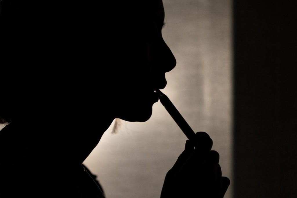 Thumbnail for ‘This must end’: Govt moves on child vaping