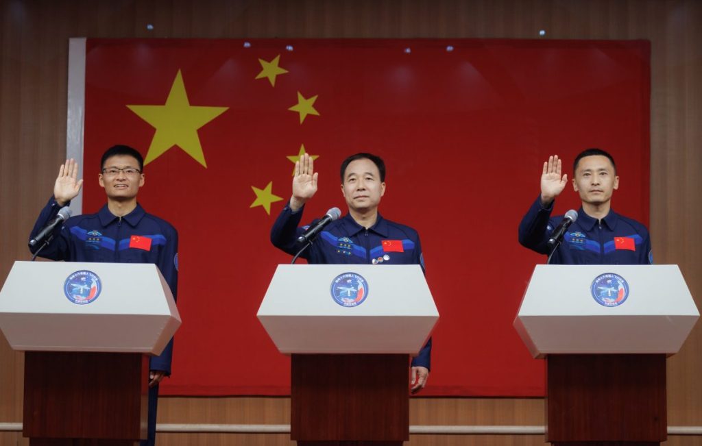 Thumbnail for China plans to land astronauts on moon