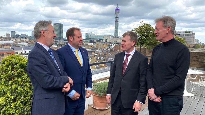 Thumbnail for Bonjour, Hallo, Ciao: MPs jet off to Europe