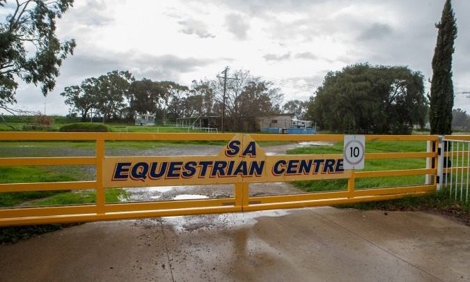 Thumbnail for Contamination, longer response times: Concerns over airport police barracks move